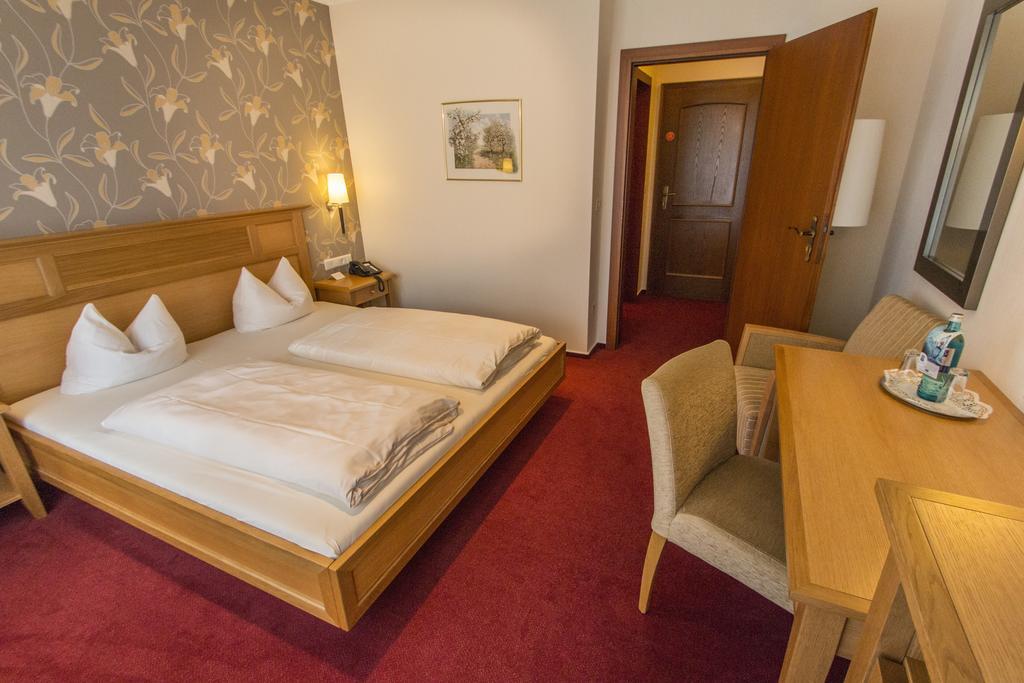 Frommanns Landhotel ブーフホルツ・イン・デア・ノートハイデ 部屋 写真