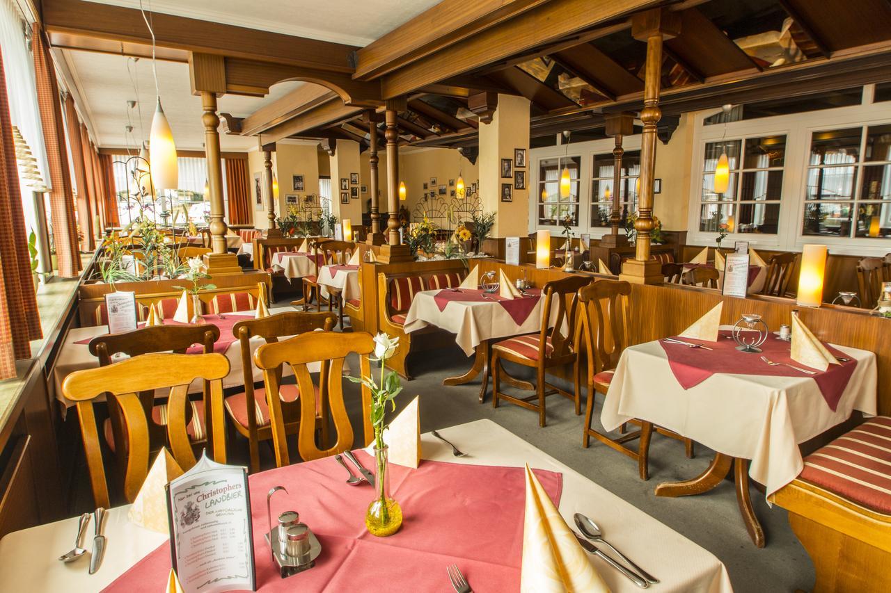 Frommanns Landhotel ブーフホルツ・イン・デア・ノートハイデ エクステリア 写真